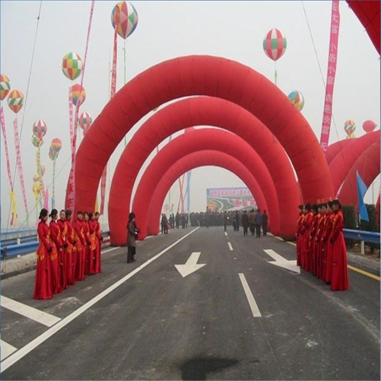 台山商场开业纯红拱门